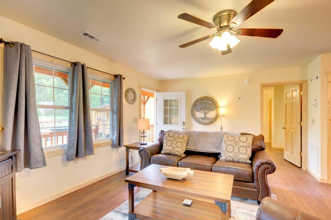Cozy Cabin On Tuckasegee River - Near บรายซันซิตี ภายนอก รูปภาพ