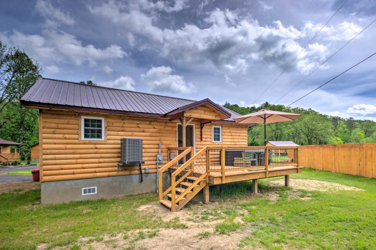 Cozy Cabin On Tuckasegee River - Near บรายซันซิตี ภายนอก รูปภาพ